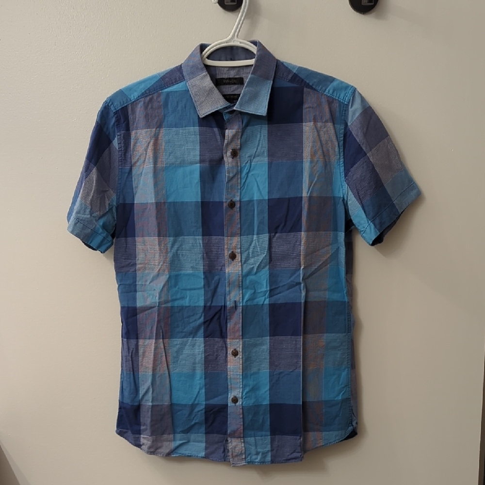 RW&Co Casual Blue and Gray Plaid Button Down Shirt